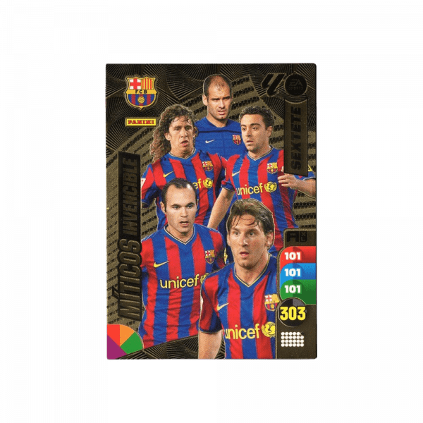 Tarjeta de colección Panini Adrenalyn XL "Míticos Invencible Sextete". Diseño dorado con estadísticas y varios jugadores.