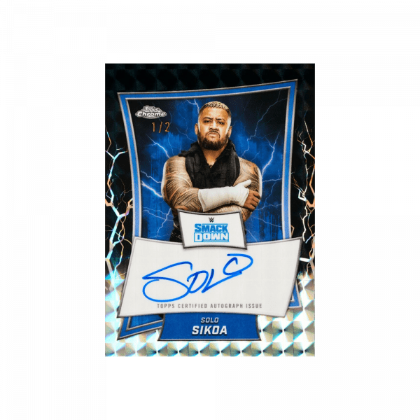 Solo Sikoa de la colección Topps Chrome WWE 2025